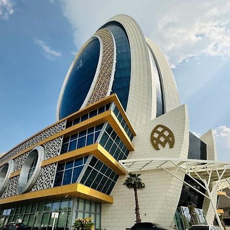 Velero Hotel Lusail Exterior foto